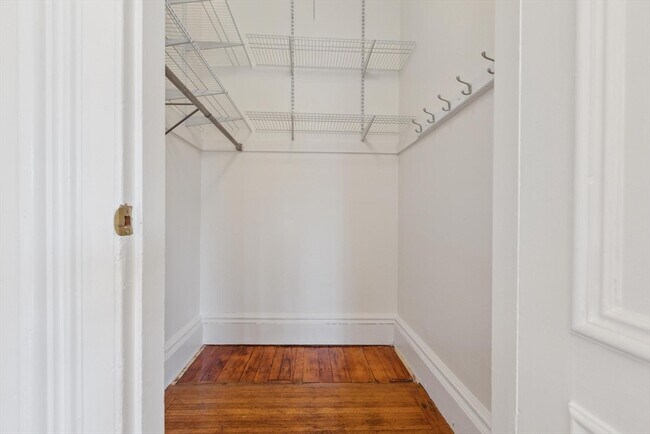 Foto del edificio - 190 Beacon St