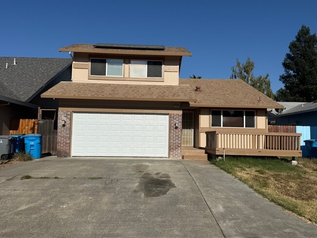 Building Photo - 1315 Gillpepper Ln