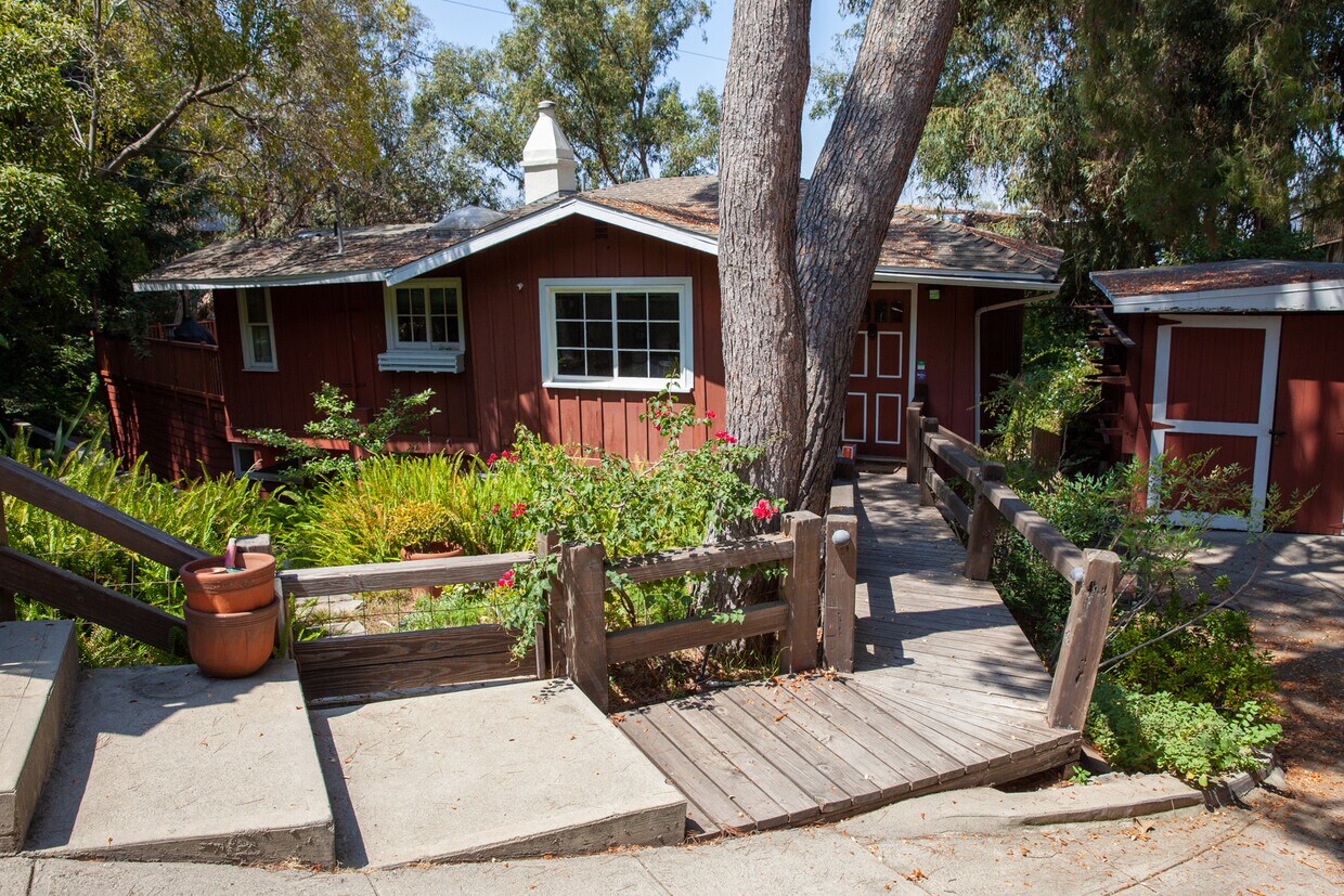 247 Houses for Rent in Hollywood Hills, CA Westside Rentals