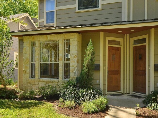 Foto del edificio - 1821 W 37th St