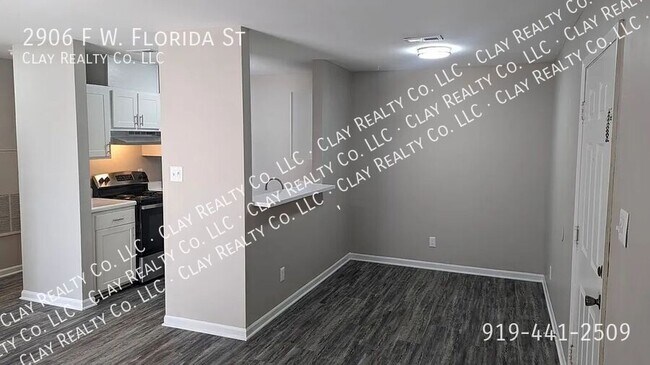Foto del edificio - 2906 F W. Florida St-