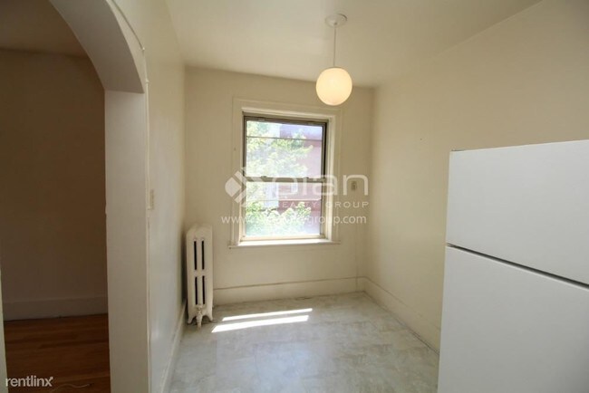 Foto del edificio - 1 br, 1 bath  - 1100 W ROSCOE Apt 21 Unit 21