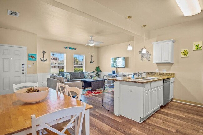 Foto del edificio - 15025 Beach Walk Loop
