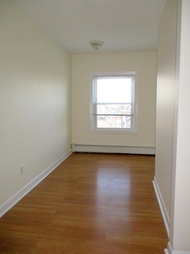 Foto del edificio - 2 Central St