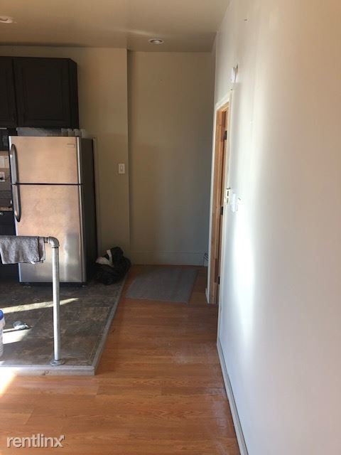 Building Photo - 335 Ridge Ave
