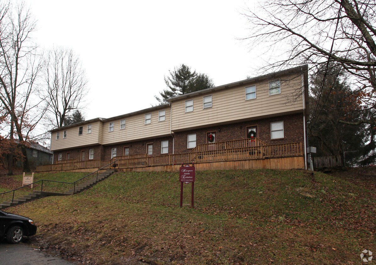 Primary Photo - Harper Manor Estates