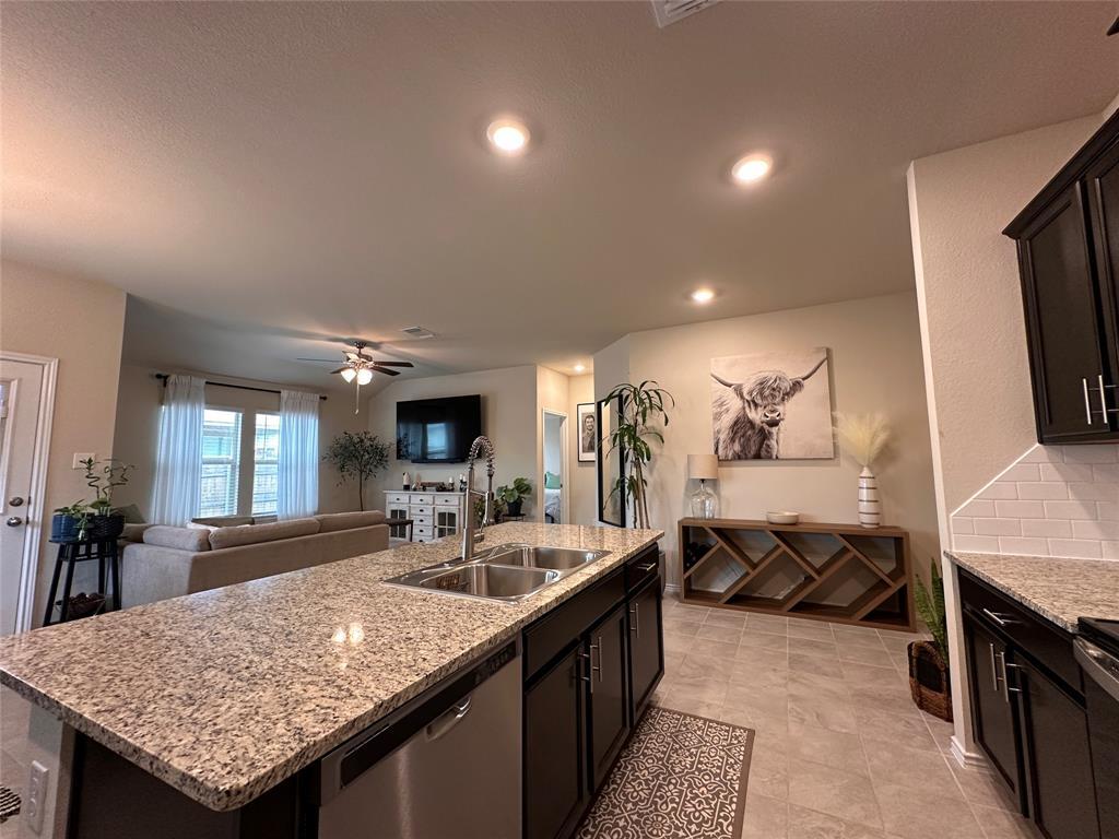 Foto principal - 216 Midas Ln