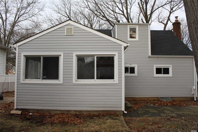 Building Photo - 1205 Langdon Blvd