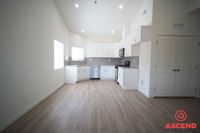 Foto del edificio - 8509 Grandy St