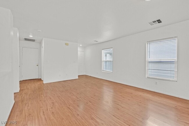 Building Photo - 6333 Sycamore Grove Ct