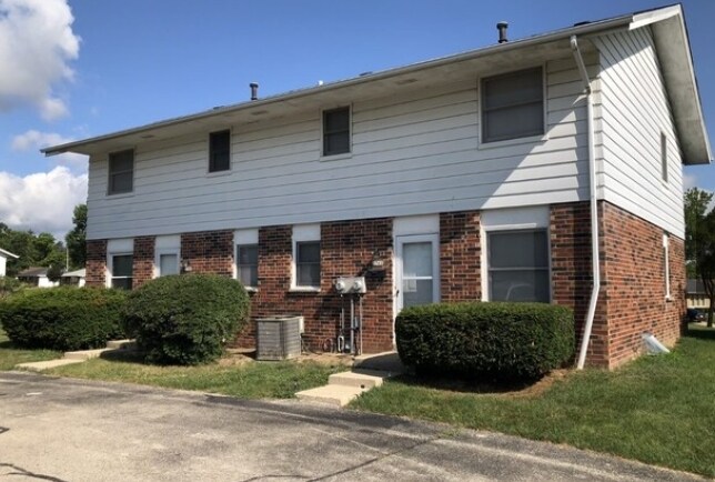 Primary Photo - Valley Green Townhomes