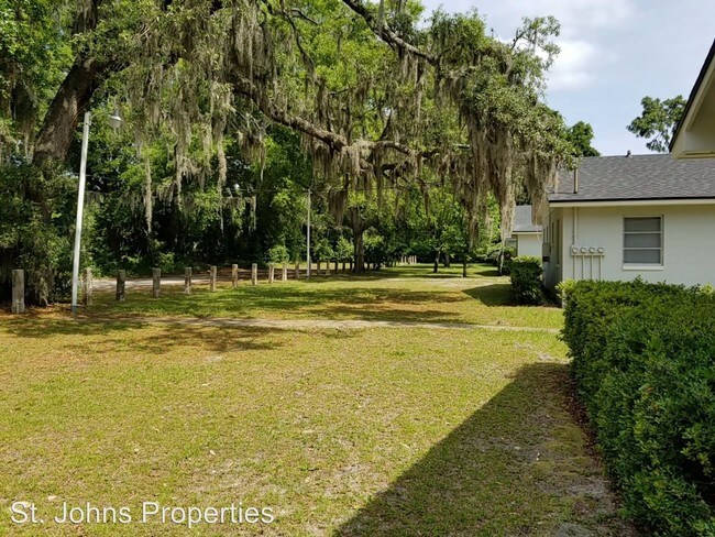 Foto del edificio - 5643 Merrill Rd