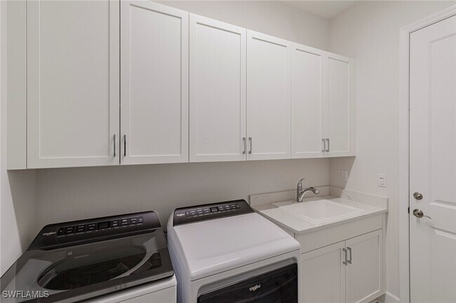 Foto del edificio - 7138 Cayo Coco Ln