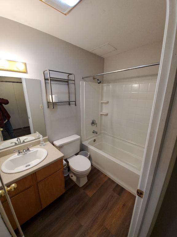 Foto del edificio - 110 S. Park Ave. Unit 103