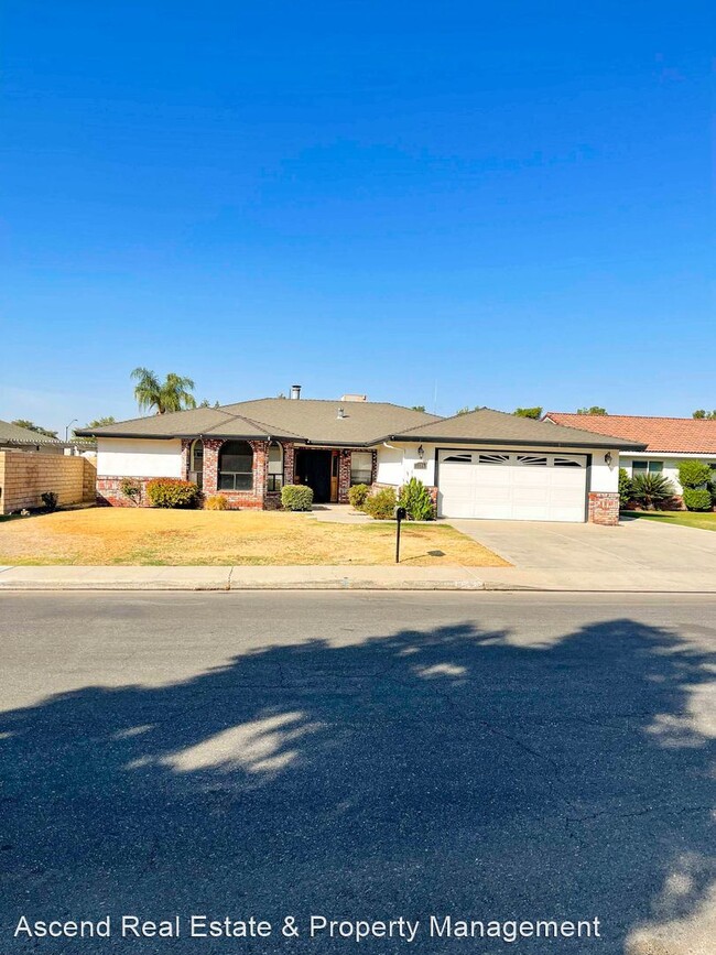 Building Photo - 4 br, 2 bath House - 3204 Suncrest Drive