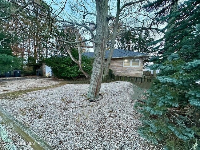 Building Photo - 297 Cambourne Dr