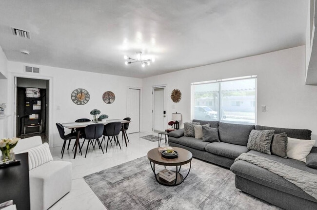 Foto del edificio - 2001 Washington St