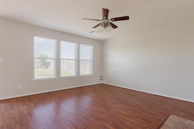 Building Photo - 16530 Cypress Bridge Dr
