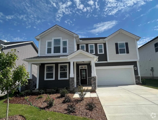 Building Photo - 1021 Garrow Dr