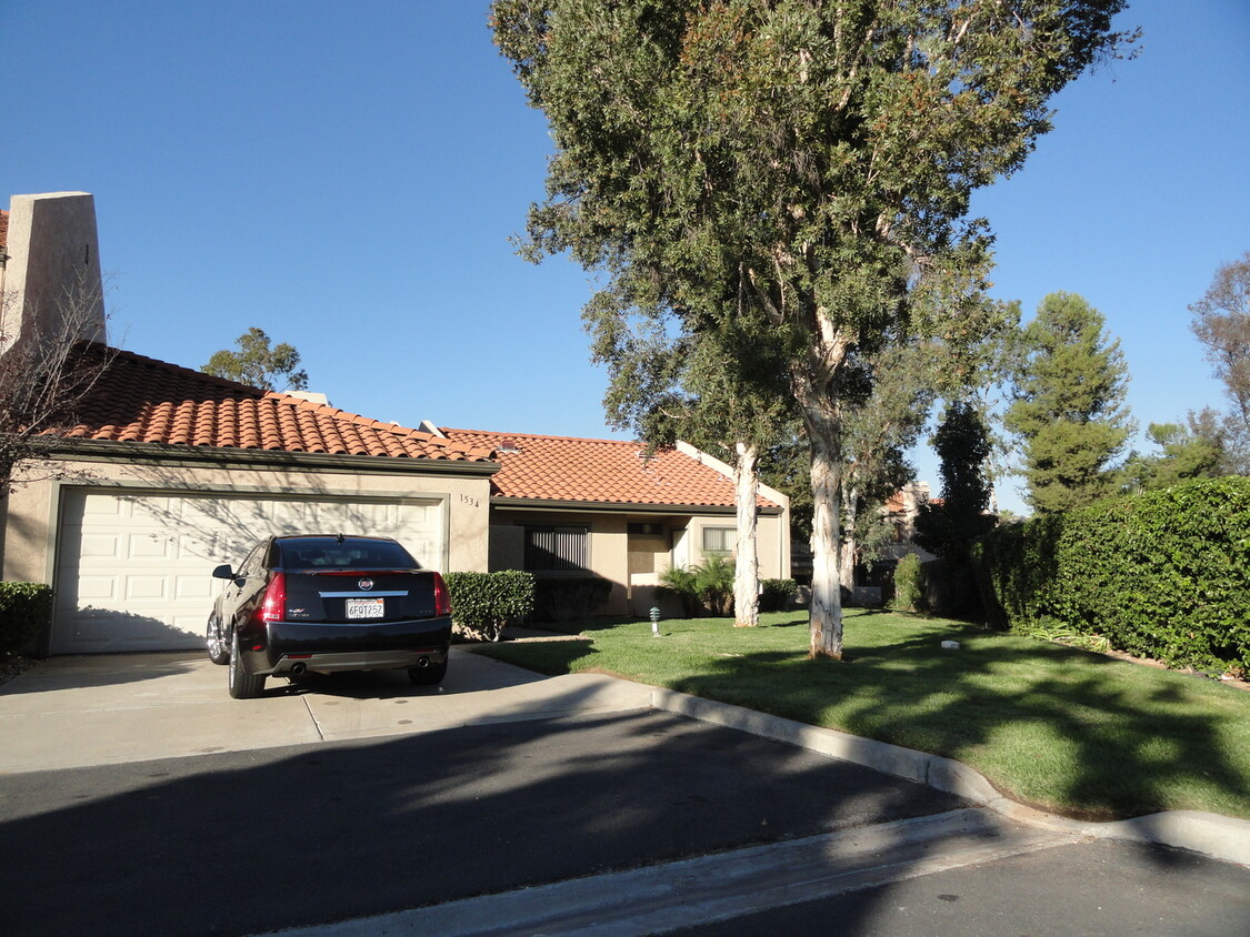 Foto principal - 3 Bed 2 Bath House in El Cajon - Brand New...