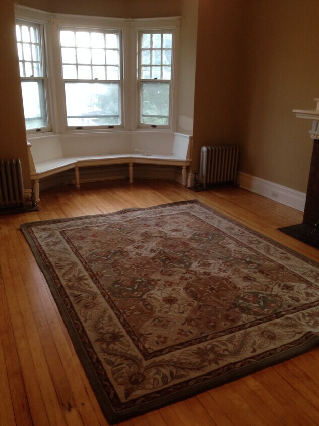 Primary Photo - 441 Lyceum Ave