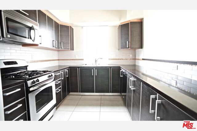 Foto principal - 1331 Amherst Ave