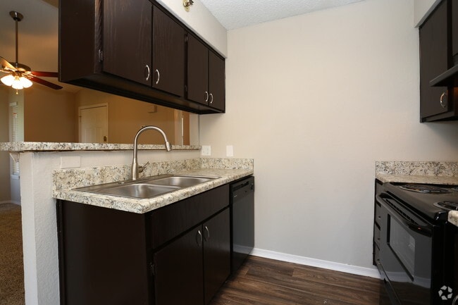 Kitchen - Arden at Walnut Creek