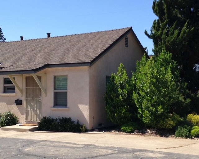 Foto principal - 321 S Fairmont Ave
