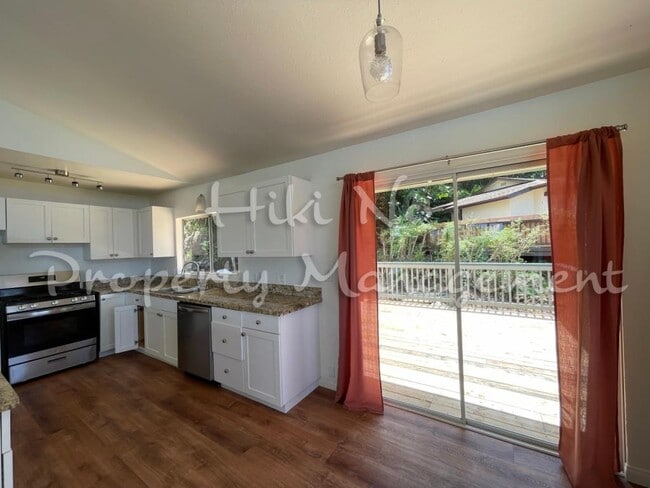 Building Photo - 74-873 Hau'oli Place