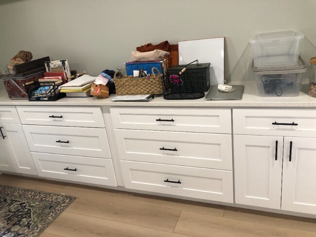 Building Photo - 2424 W Mulberry St