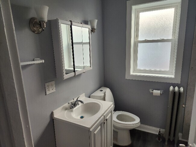 Foto del edificio - 7009 S Union Ave