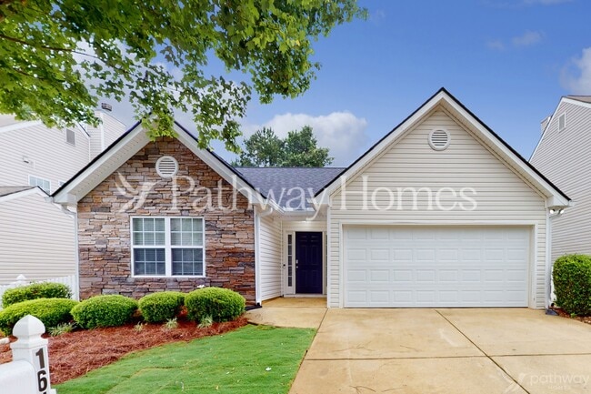 Building Photo - 161 Greystone Cir