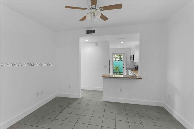Foto del edificio - 3625 SW 37th Ave