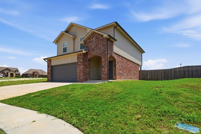 Building Photo - 4 Bed | 3 Bath | New Build | Bartlesville