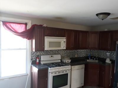 Foto principal - 438 Avon Ave