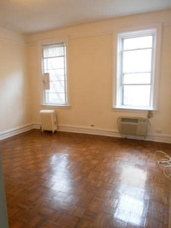 Building Photo - 200 W 92nd St