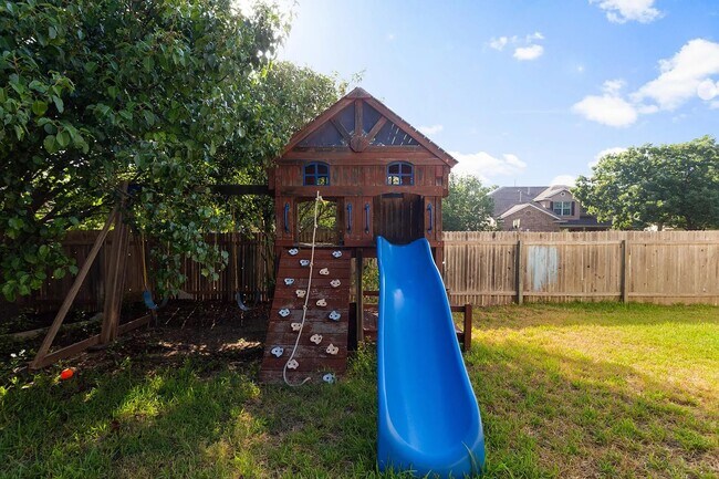 Building Photo - 14616 Banbridge Trail