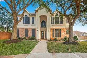 Building Photo - 21103 Falcon Creek Ct