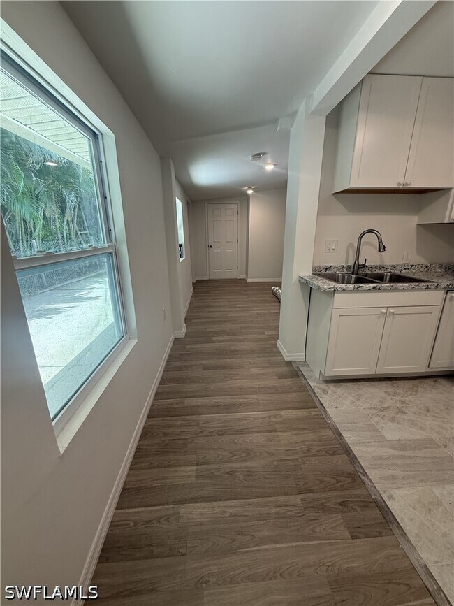 Foto del edificio - 12154 Americus Ln