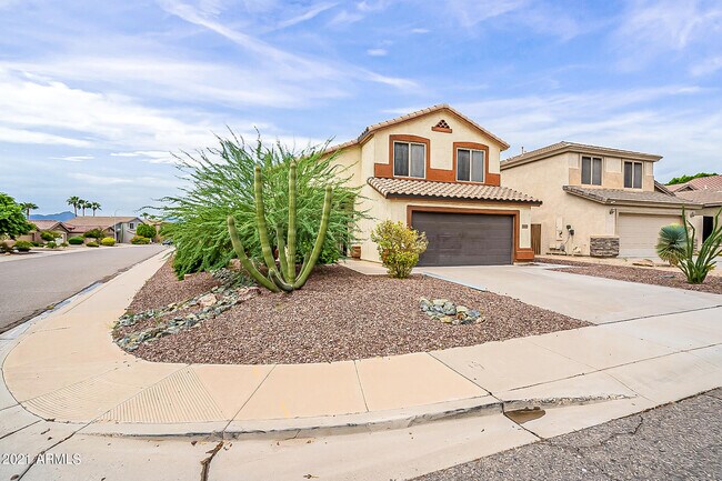 Building Photo - 16010 S 17th Dr