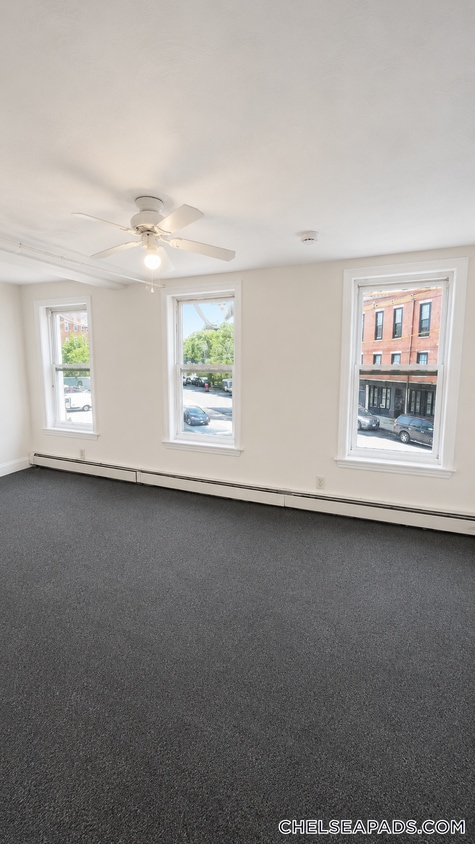 Building Photo - 77 Division St