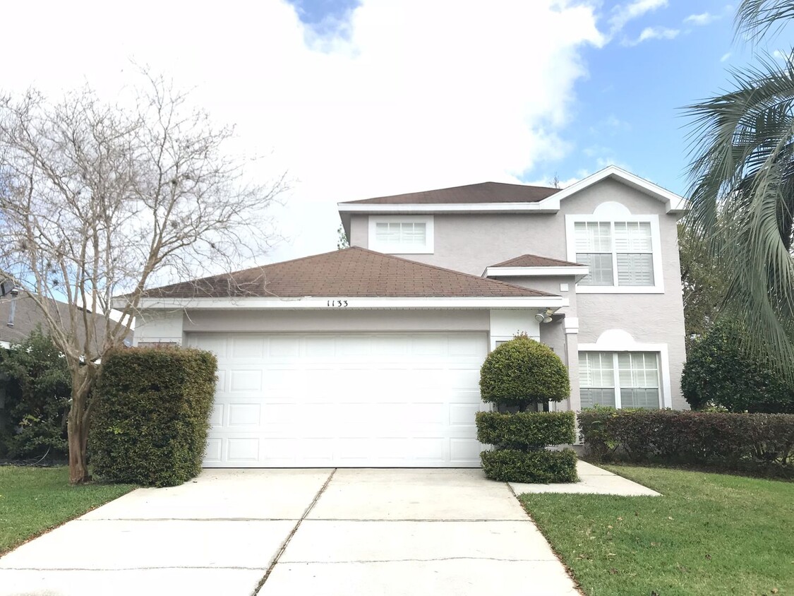 Primary Photo - Beautiful Home in Waterford Lakes!