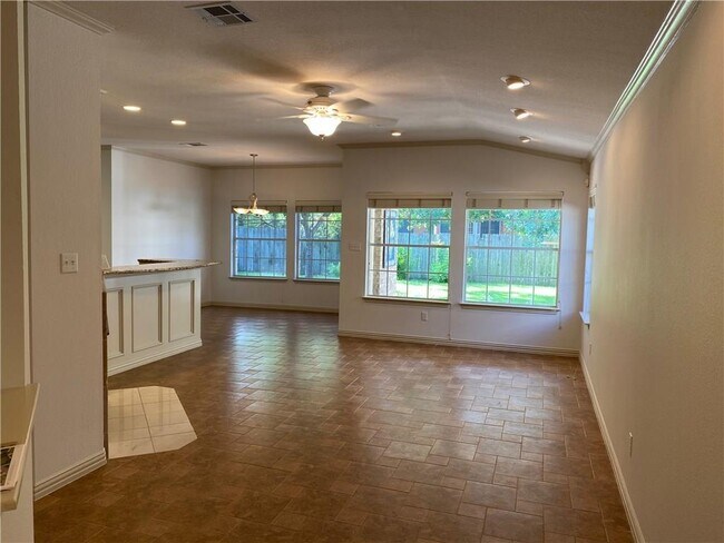 Foto del edificio - 9325 Meyrick Park Trail
