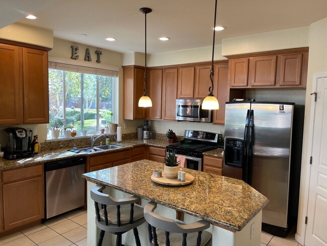 Kitchen - 2580 W El Camino Ave