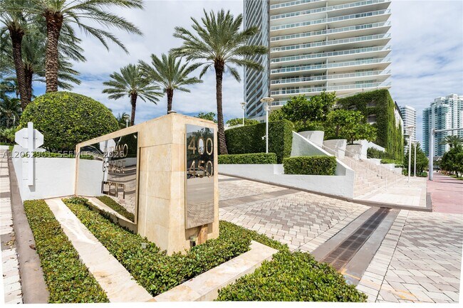 Foto del edificio - 450 Alton Rd