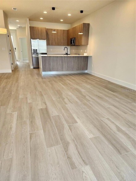 Foto del edificio - 1416 Wanderlust Ln