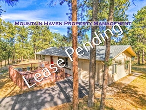 Building Photo - 27927 Circle Dr