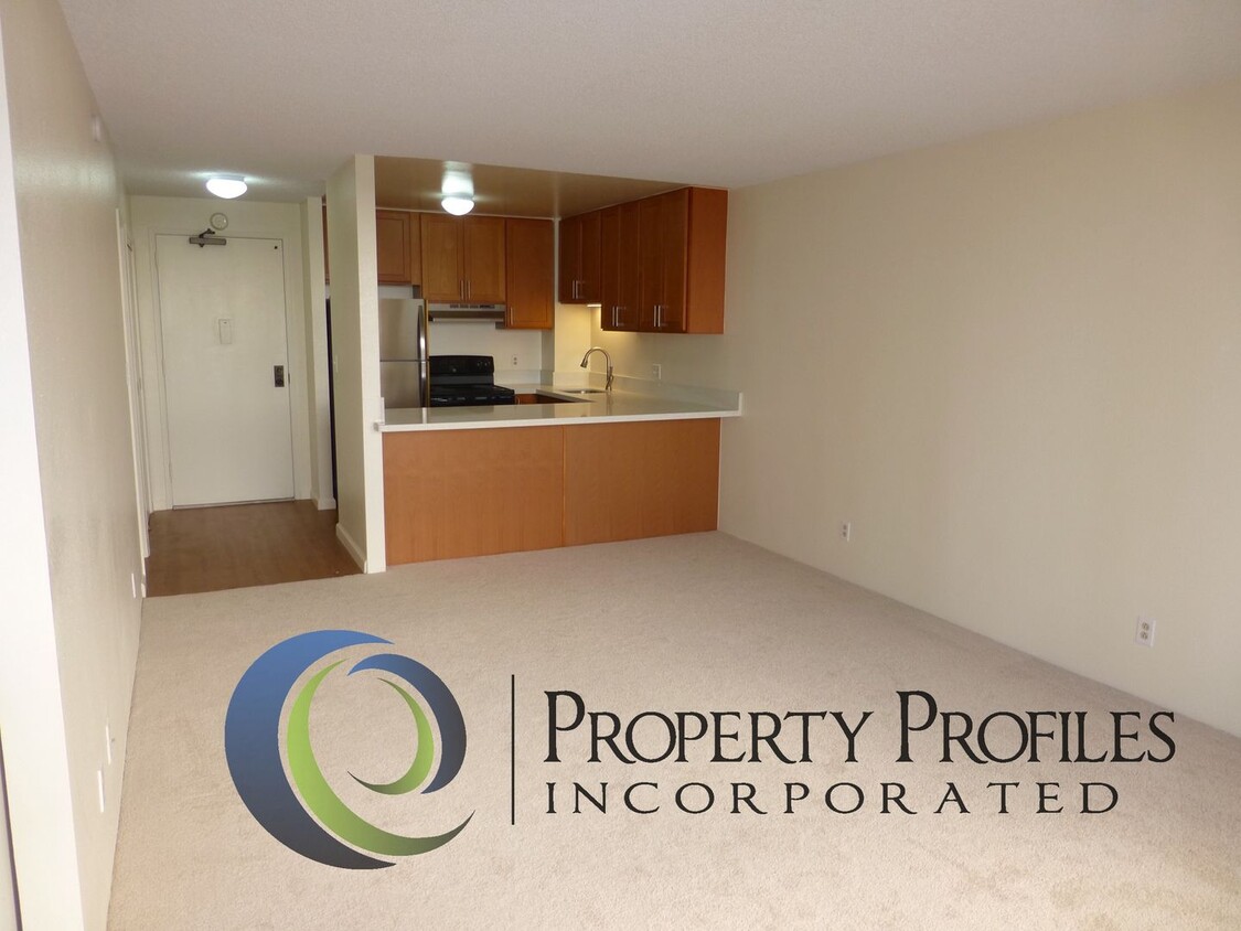 Primary Photo - Kukui Plaza - 1 Bedroom 1 Bath 1 Parking U...