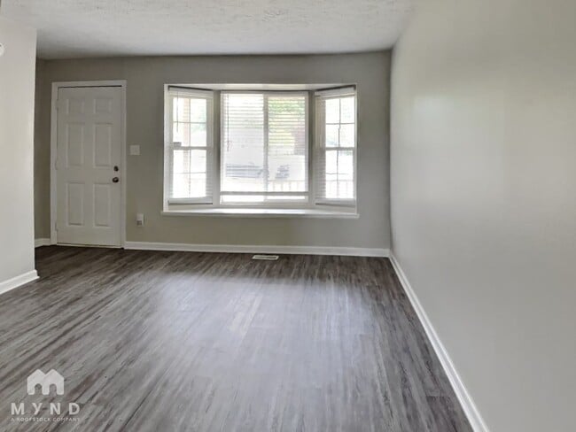 Building Photo - 8212 Autumn Mill Ln