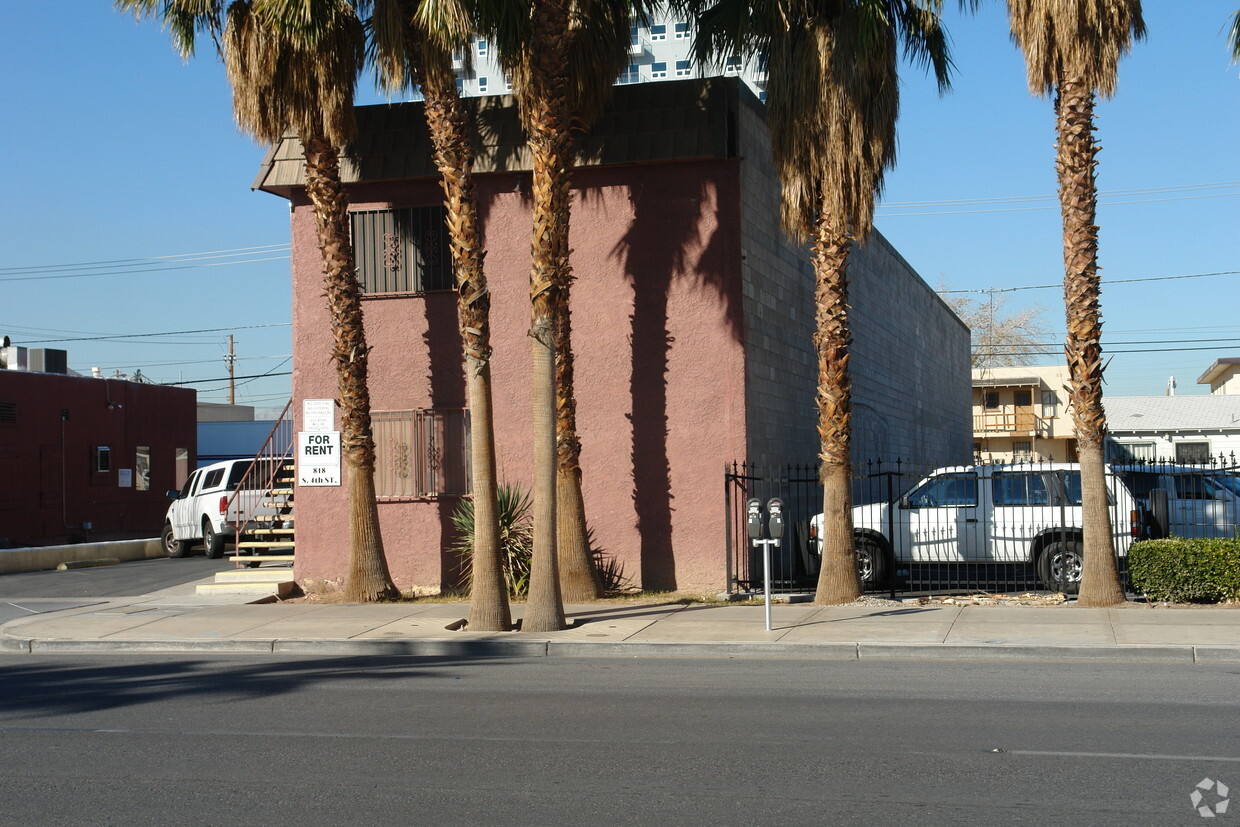 Building Photo - Horizon Studio Apartments